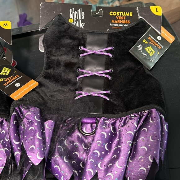 Witch costume dog harness - Picture 7 of 8